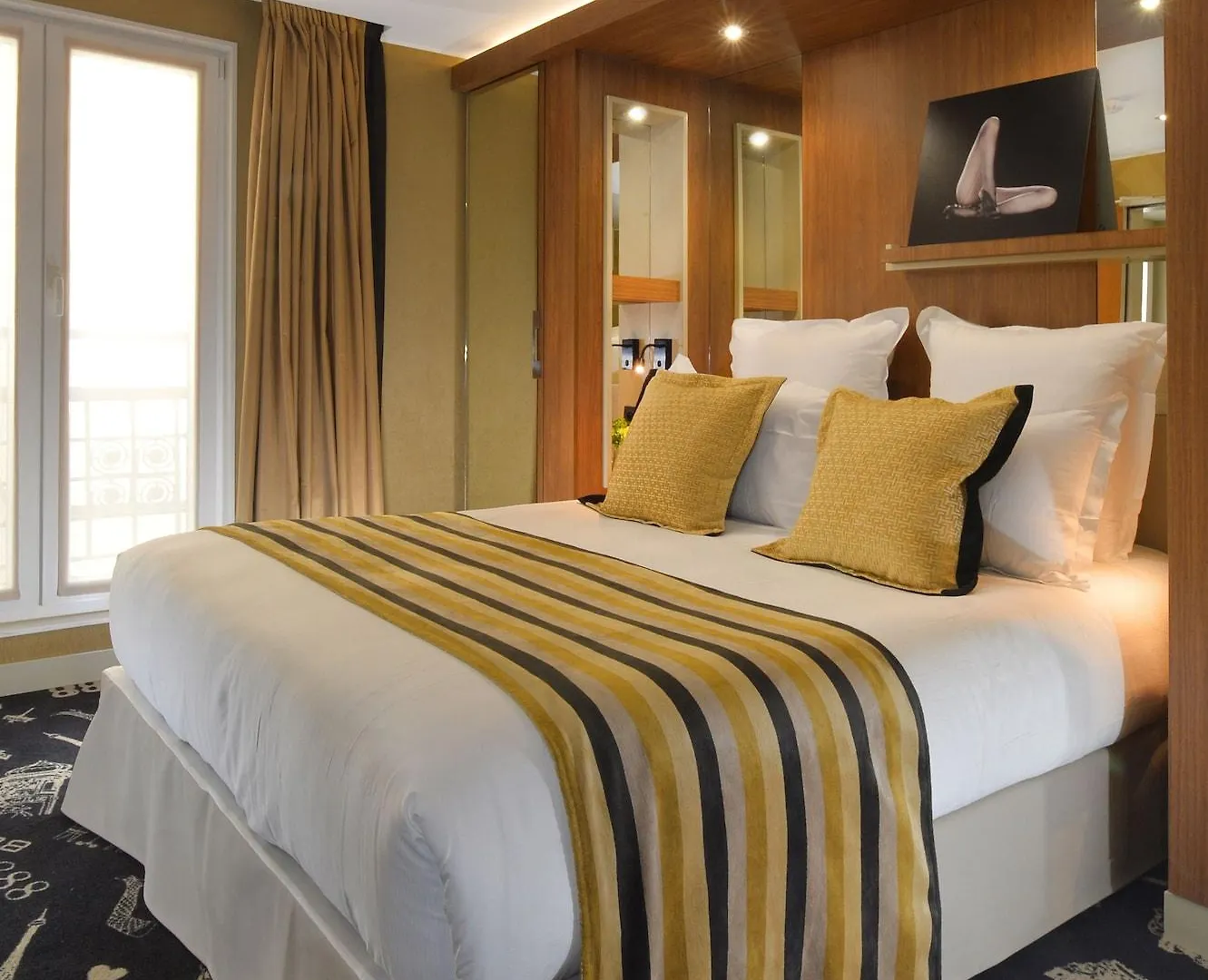 Hotel Dalila Paris 3*,
